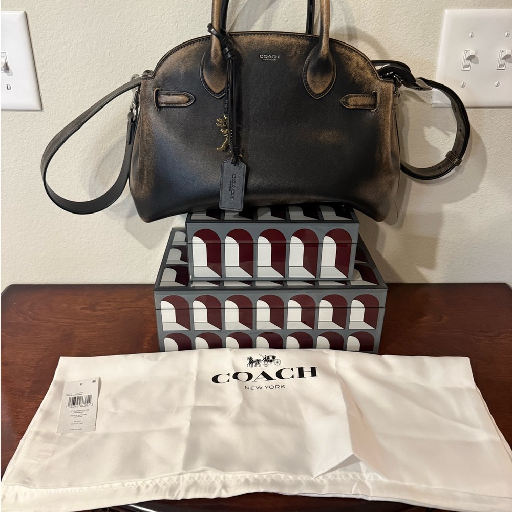 Coach Empire 28 loved leather